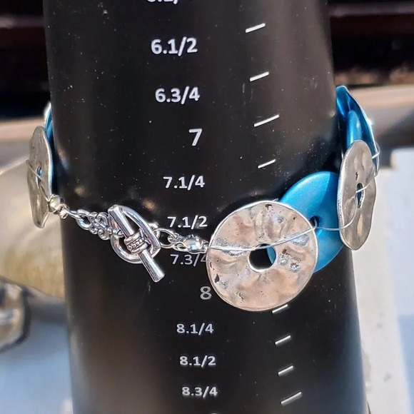 Mid Century Modern Style Handcrafted Silver Blue Cinnamon Disc Beads Bracelet - Picture 9 of 9